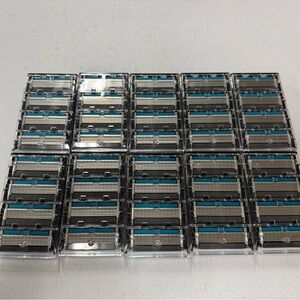 40 New Dollar Shave Club 6 Blade Razors - High Quality Blades